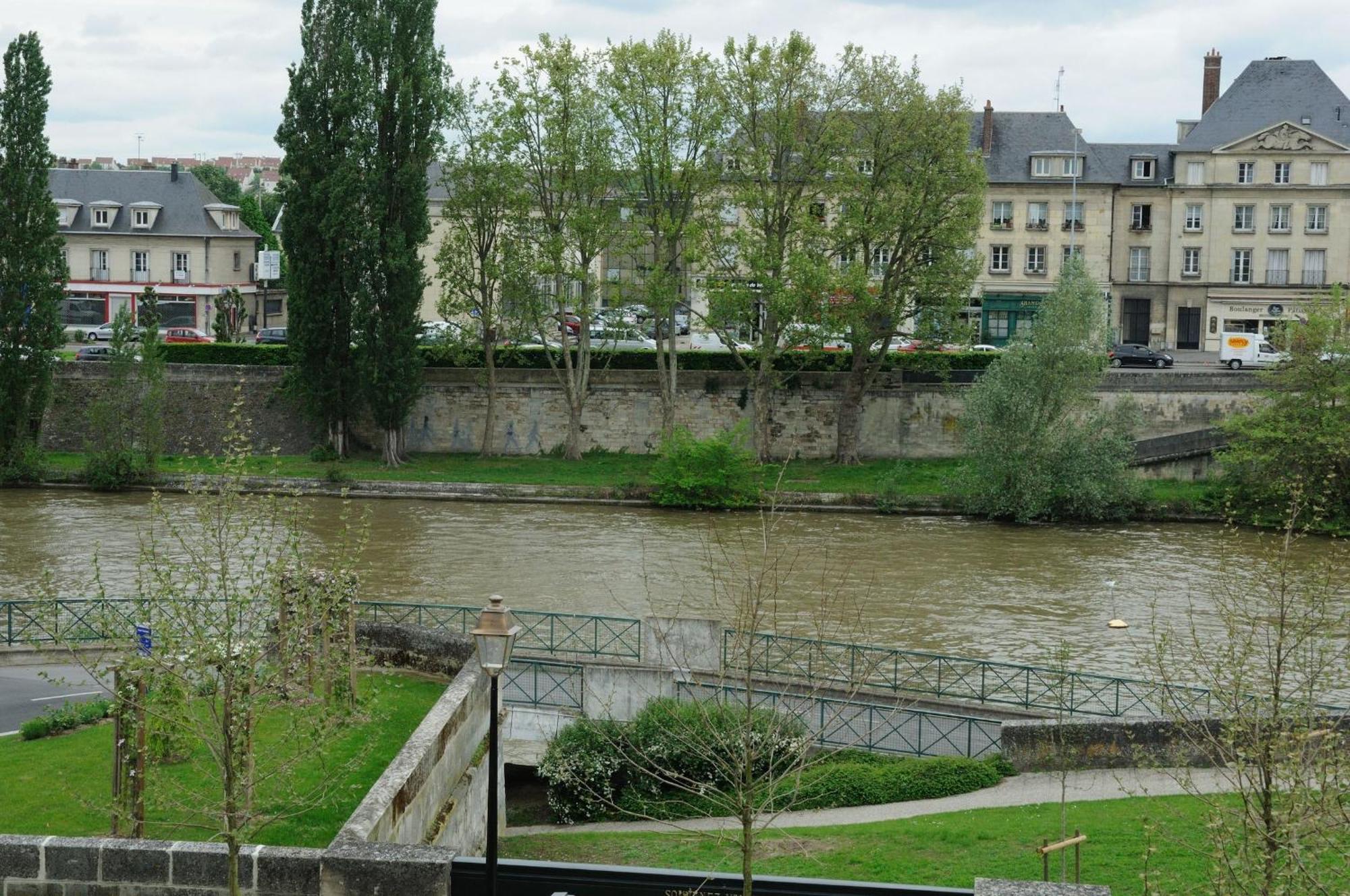 Cit'Hotel De Harlay Compiègne Dış mekan fotoğraf